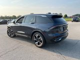 Used 2024 Lincoln Nautilus Premier image 4