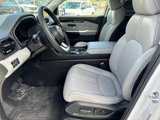 New 2025 Honda Pilot Touring image 2
