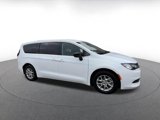 Used 2024 Chrysler Voyager LX image 2