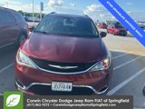 Certified 2020 Chrysler Pacifica Touring-L image 2