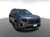Used 2024 Volkswagen Atlas SE image 3