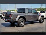 Used 2024 Jeep Gladiator Rubicon image 3