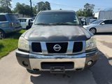 Used 2005 Nissan Titan SE w/ (F01) Texas Titan Pkg image 2