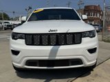 Used 2018 Jeep Grand Cherokee Altitude image 2