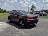 New 2025 Jeep Grand Cherokee Limited w/ Luxury Tech Group II image 2