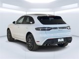 Certified 2024 Porsche Macan S image 3