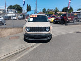 Used 2016 Jeep Renegade Latitude image 2