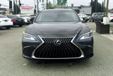 Used 2023 Lexus ES 300h w/ Premium Package image 2