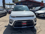 Used 2022 Kia Soul LX w/ Technology Package image 3