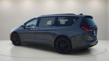 New 2025 Chrysler Pacifica Limited image 5