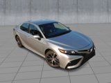 Used 2023 Toyota Camry SE image 2