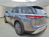 New 2025 Nissan Pathfinder SL image 3