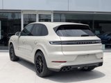 New 2025 Porsche Cayenne E-Hybrid image 3