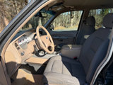 Used 2002 Ford Explorer Sport Trac 2WD image 2