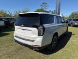 New 2025 Chevrolet Suburban High Country image 4
