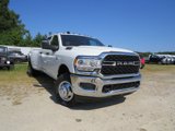New 2024 RAM 3500 Tradesman w/ Towing Technology Group image 2