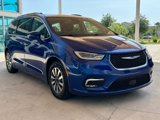 Used 2021 Chrysler Pacifica Touring-L image 3