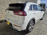 Used 2018 Kia Niro EX Premium image 5