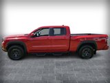 New 2025 Nissan Frontier PRO-4X image 3
