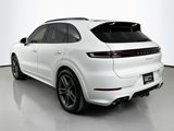 Used 2025 Porsche Cayenne image 3