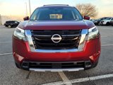 New 2025 Nissan Pathfinder SL w/ SL Premium Package image 2