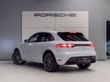 Used 2024 Porsche Macan image 3