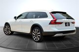 New 2025 Volvo V90 B6 Cross Country Ultra w/ Climate Package image 3