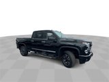 Used 2024 Chevrolet Silverado 2500 High Country w/ High Country Premium Package image 3