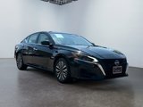 Used 2023 Nissan Altima 2.5 SV image 3