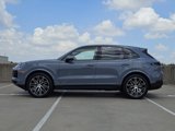 Certified 2025 Porsche Cayenne image 2