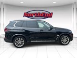 Used 2024 BMW X5 xDrive40i w/ Premium Package image 2