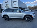 New 2025 Jeep Grand Cherokee Limited w/ Black Appearance Package image 2