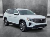 Used 2024 Volkswagen Atlas SE image 3