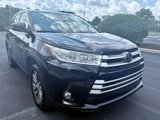 Used 2019 Toyota Highlander XLE image 4