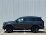 New 2025 Ford Expedition Platinum image 2