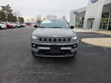 Used 2024 Jeep Compass Latitude image 4