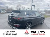 New 2025 Mitsubishi Outlander SE image 3