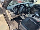Used 2019 Dodge Grand Caravan SXT image 5