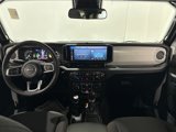 Used 2024 Jeep Wrangler Unlimited Sahara image 2
