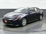 Used 2023 Toyota Corolla LE image 2
