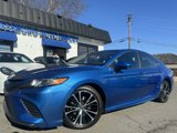 Used 2020 Toyota Camry SE image 2