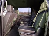 New 2025 Chevrolet Suburban Premier image 5