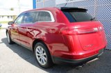 Used 2018 Lincoln MKT AWD image 3