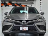 Used 2021 Toyota Camry SE image 2