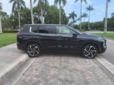Used 2024 Mitsubishi Outlander SE Black Edition image 4