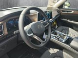 New 2025 Volkswagen Atlas SE image 3