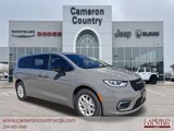 New 2025 Chrysler Pacifica Select image 1