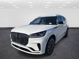 New 2025 Lincoln Aviator Black Label image 3