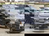 Used 2022 Chrysler Pacifica Touring-L w/ Uconnect Theater Family Group image 3