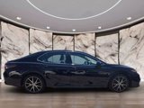 Used 2021 Toyota Camry SE image 4